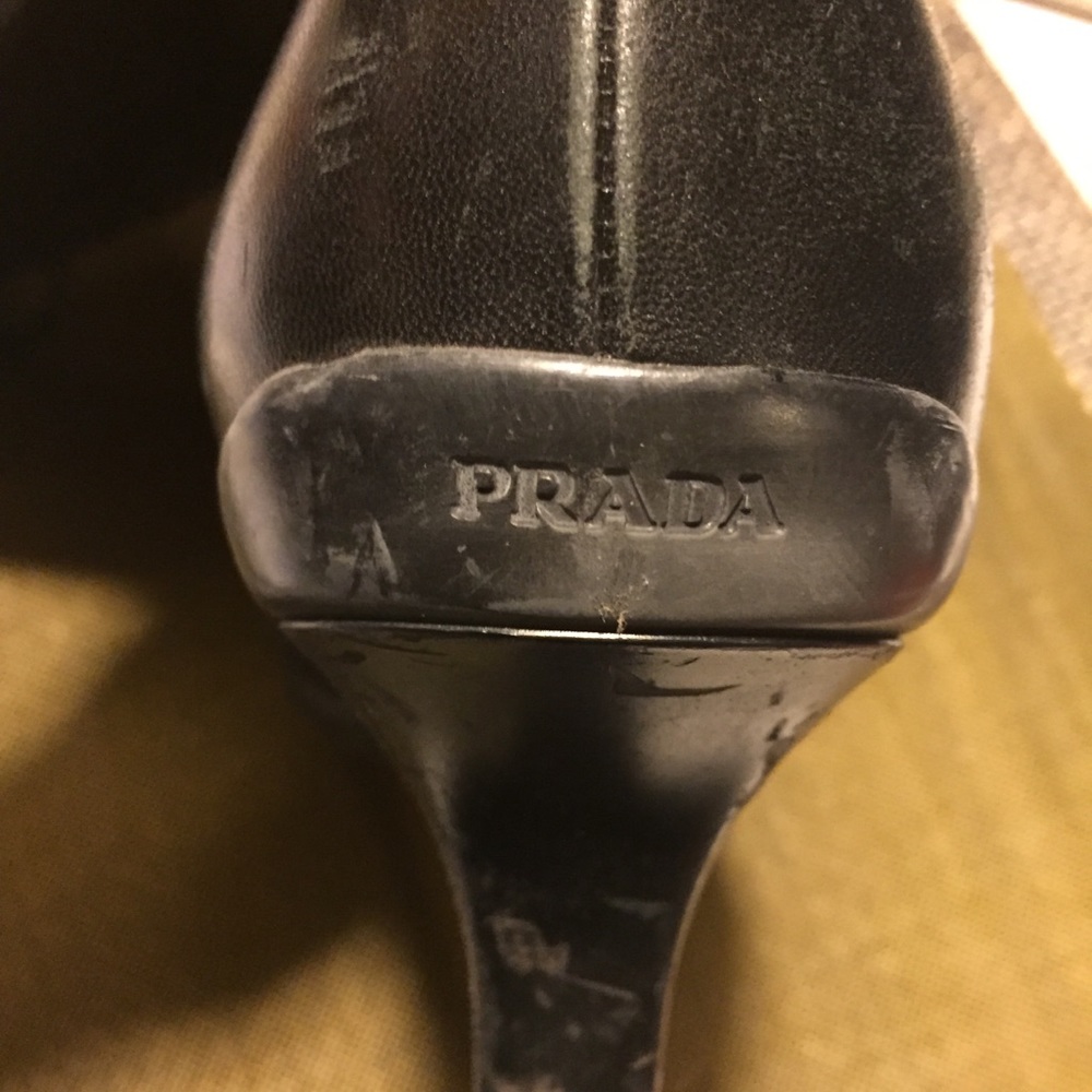 Prada boots - Picture 5 of 7